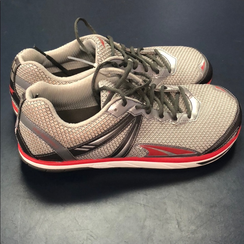 Altra zero drop Instinct men’s running shoes, new